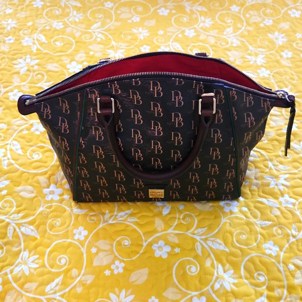 Dooney and Bourke brown handbag